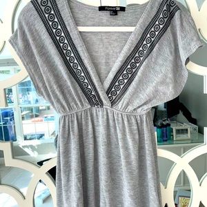 Deep V women’s top